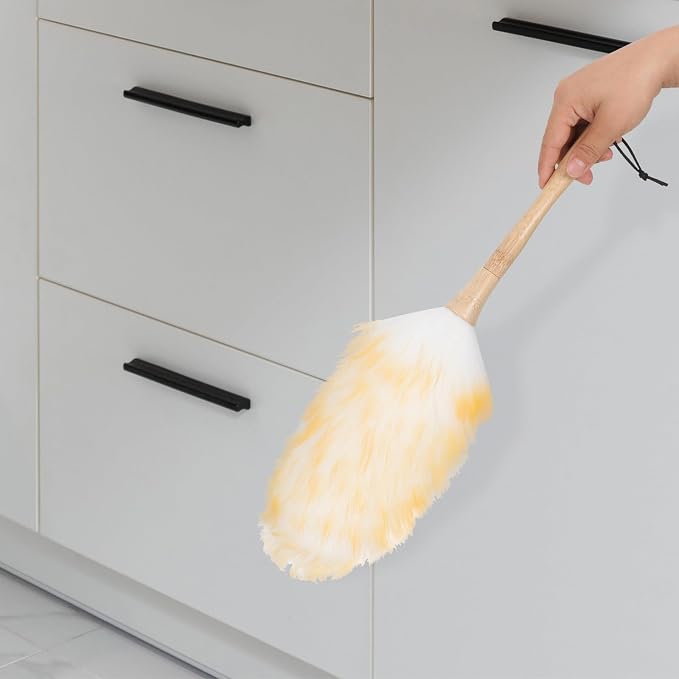 Operitacx Lambswool Duster for Cleaning, 22cm Handheld Wool Dust Remover Brush - Image 9