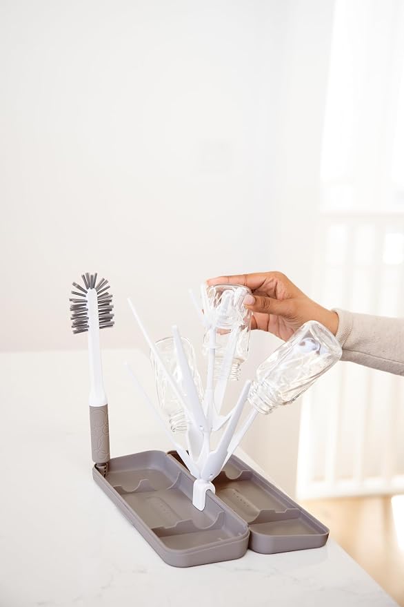 Ubbi On-The-Go Drying Rack and Brush Set, includes Travel Case and Bottle Brush - Image 6
