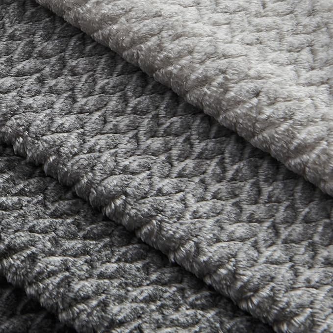 NEWCOSPLAY Super Soft Throw Blanket Ombre Dark Grey Premium Silky Flannel Fleece Leaves Pattern Lightweight Bed Blanket All Season Use (Ombre Dark Grey, Throw(50"x60"))