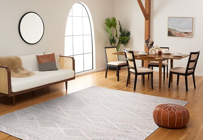 SAFAVIEH Area Rug 8x10 - Tulum Collection - Large - Ivory & Light Grey, Moroccan Boho Tribal Design, Non-Shedding & Easy to Clean, Ideal for Living Room, Bedroom, Dining Space (TUL272G)