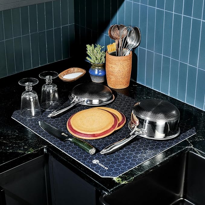 HexClad 2-Piece Dish Drying Mat Set Made of Absorbent Fabric that Holds up to - Image 6
