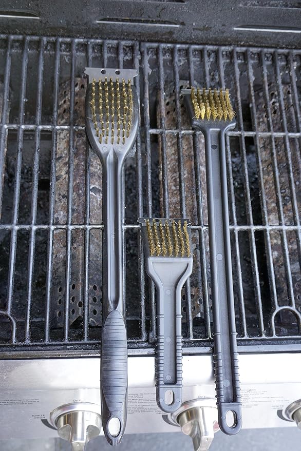 RSVP International BBQ Grill Cleaning Brush/Scraper - Image 5