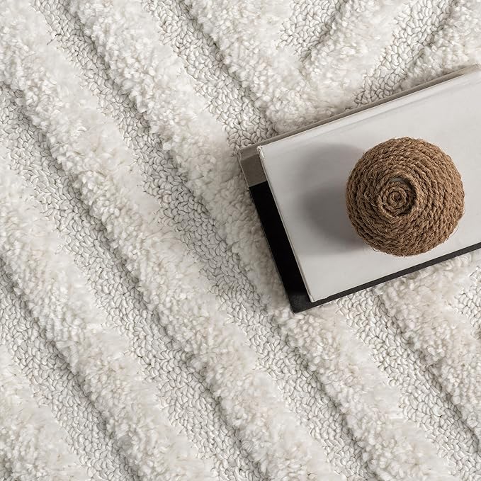 nuLOOM Risette Ivory, 2'6" x 6', Geometric, Soft and Textured, High Traffic, Stain Resistant, Easy Clean, Durable Runner for Bedroom, Living Room, Dining Space, Den, Foyer, Entryway