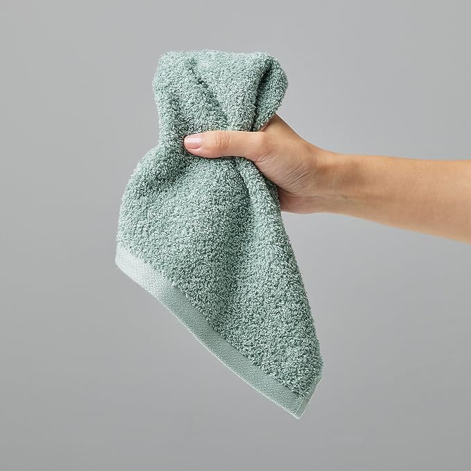 Amazon Basics Washcloth for Bathroom, 100% Cotton Extra Absorbent, Fast Drying - Image 12