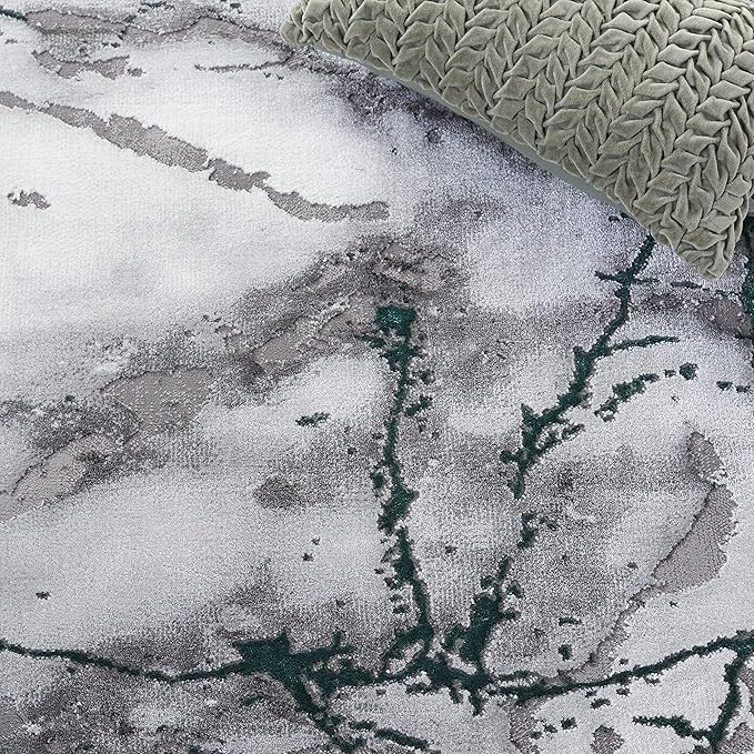 SAFAVIEH Craft Collection Accent Rug - 2' x 3', Grey & Green, Contemporary Design, Stain Resistant, Ideal for High Traffic Areas in Hallway, Bathroom & Home Office (CFT877Y-2)