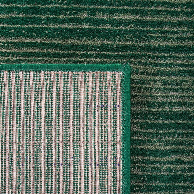 SAFAVIEH Vision Collection Area Rug - 6'7" Round, Dark Green, Modern Ombre Design, Non-Shedding & Easy to Clean, Ideal for Living Room, Bedroom, Dining Space (VSN606Y)