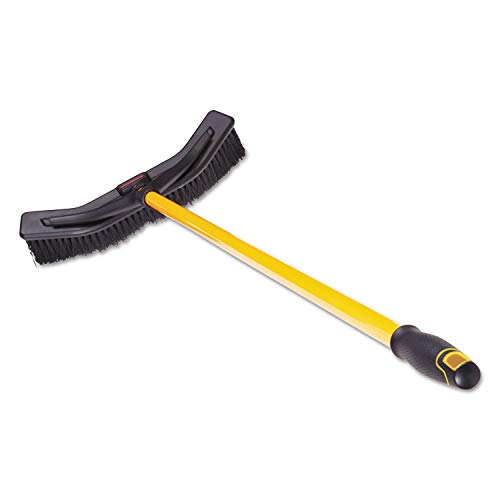 Rubbermaid Commercial Products Maximizer Push-to-Center Broom - Image 3