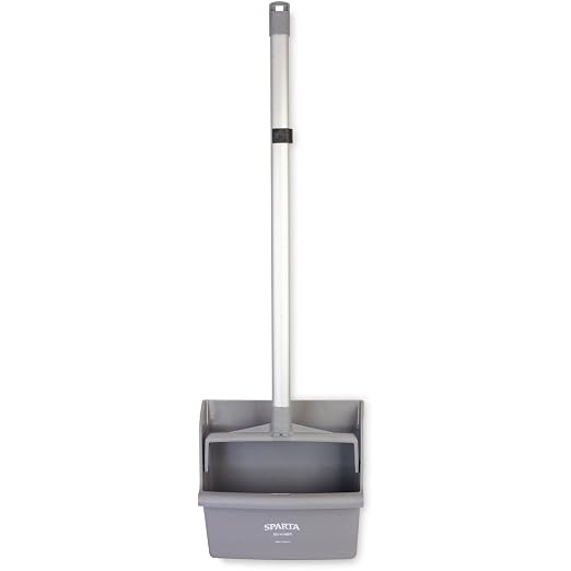SPARTA Upright Dustpan with Aluminum Handle, Serrated Edge by CarlisleFoodServiceProducts