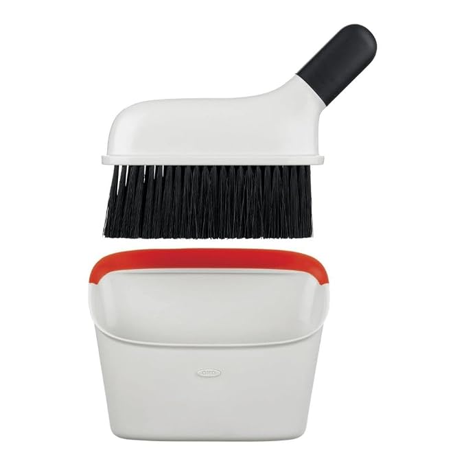OXO Good Grips Compact Dustpan and Brush Set - Image 2