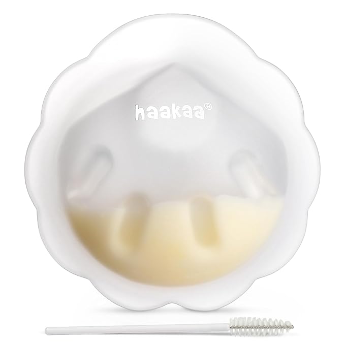 haakaa Petal Soft Silicone Milk Collector丨Discreet Leak-Protection Breast Milk by haakaa