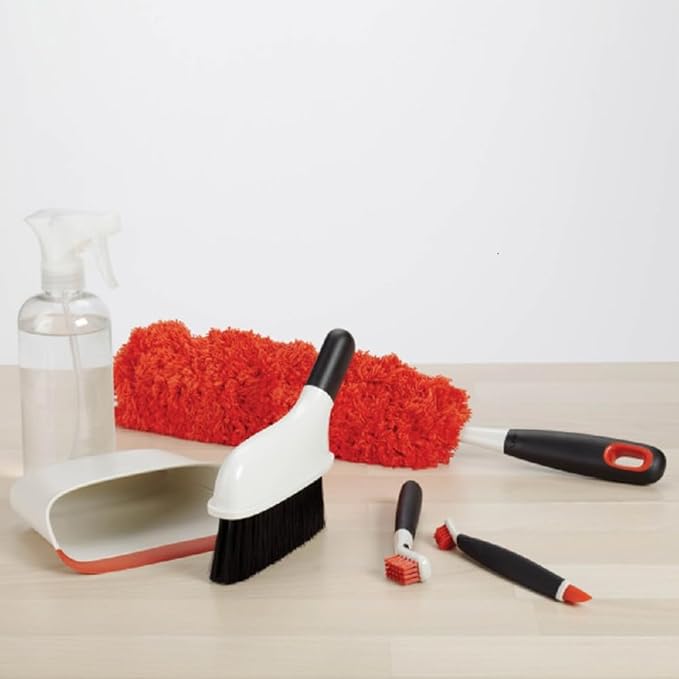 OXO Good Grips Microfiber Hand Duster - Image 2