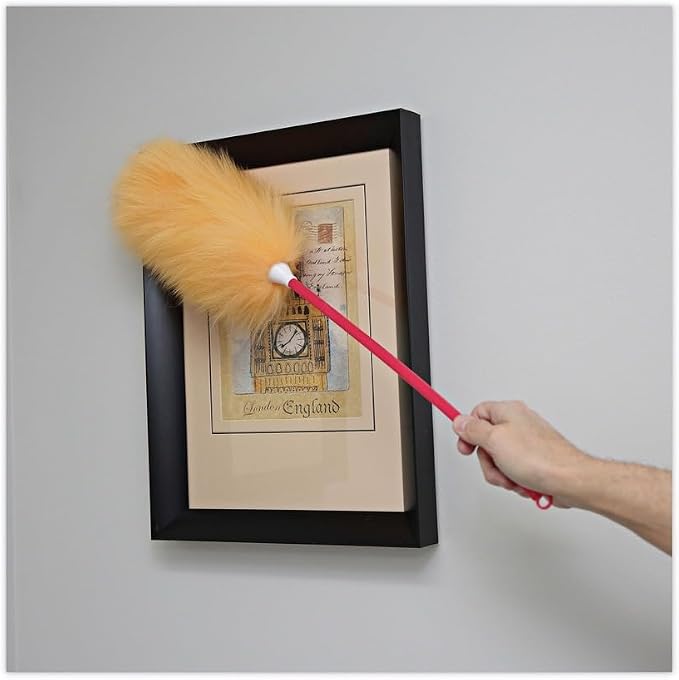 Boardwalk BWKL26 26 in. Plastic Handle Lambswool Duster - Image 6