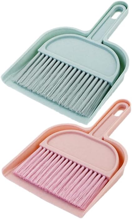 Cabilock Mini Desktop Broom and Dustpan Set by cabilock