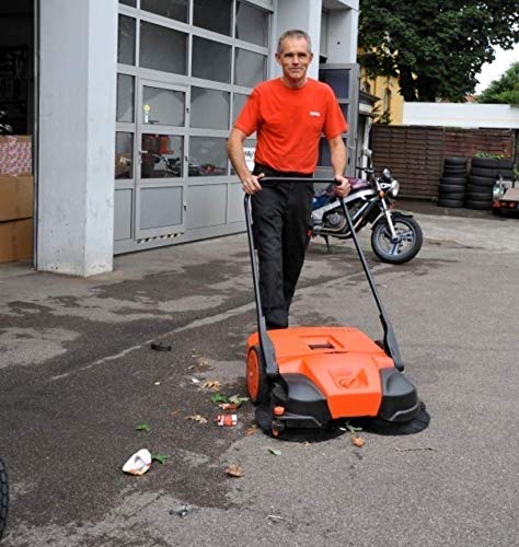 Haaga 477 Profi-line Deluxe Manual Triple Brush Sweeper, 50 Litres - Image 4