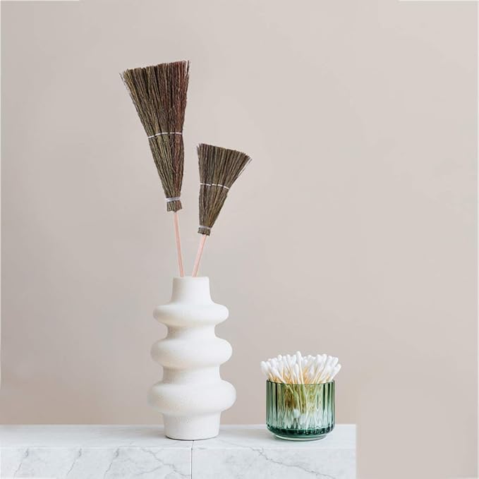 Mini Hand-Woven Decorative Broom Dollhouse Accessory 3.93In Straw Witch Broom - Image 2