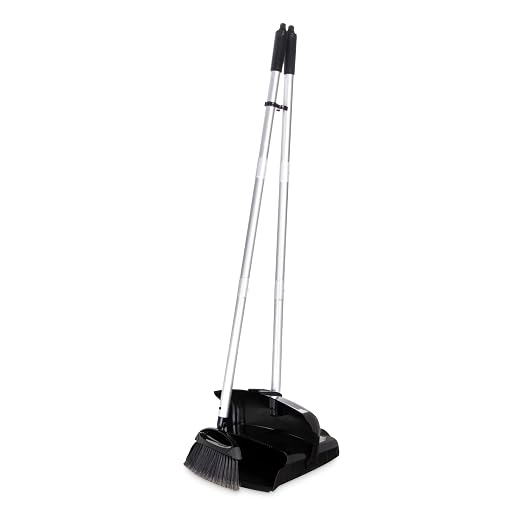 Carlisle FoodService Products Duo-Pan Upright Dust Pan and Broom Set by CarlisleFoodServiceProducts