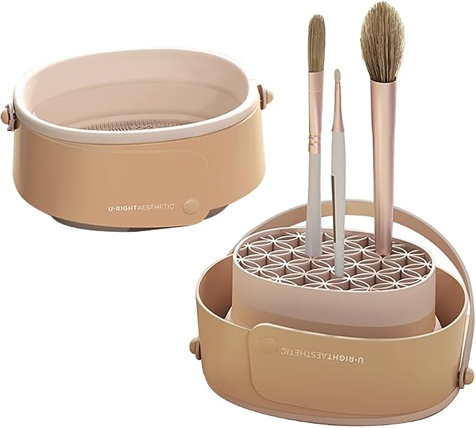 Foldable silicone makeup brush cleaning bowl, makeup tool cleaning bowl by Unknown