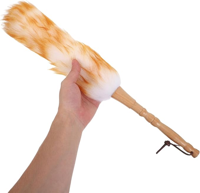 Garneck Lambswool Desk Duster - Image 4