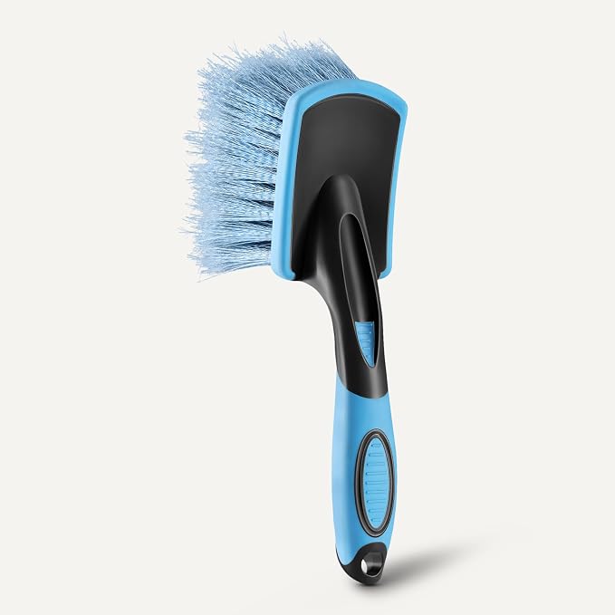 Amazon Basics Wheel Brush for Car Detailing, Safe for Cars, Ergonomic Handle - Image 4