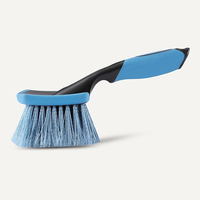 Amazon Basics Wheel Brush for Car Detailing, Safe for Cars, Ergonomic Handle - Image 5