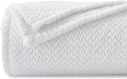 NEWCOSPLAY Super Soft Twin Blanket White Premium Silky Flannel Fleece Leaves Pattern Lightweight Bed Blanket All Season Use (White, Twin(60"x80"))