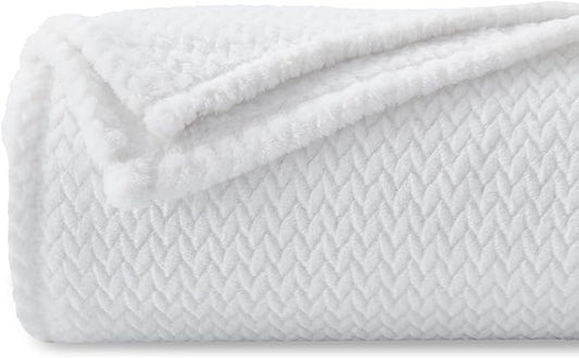 NEWCOSPLAY Super Soft Twin Blanket White Premium Silky Flannel Fleece Leaves Pattern Lightweight Bed Blanket All Season Use (White, Twin(60"x80"))