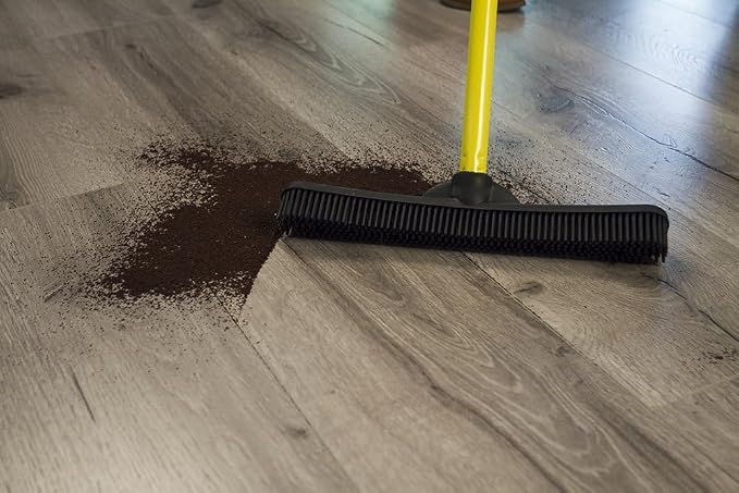 FURemover Original Pet Hair Rubber Broom - Image 5