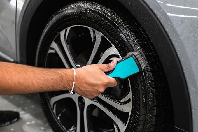 Detail Factory - ProGrip Tire Brush - Ergonomic ProGrip Handle, Stiff Synthetic - Image 4