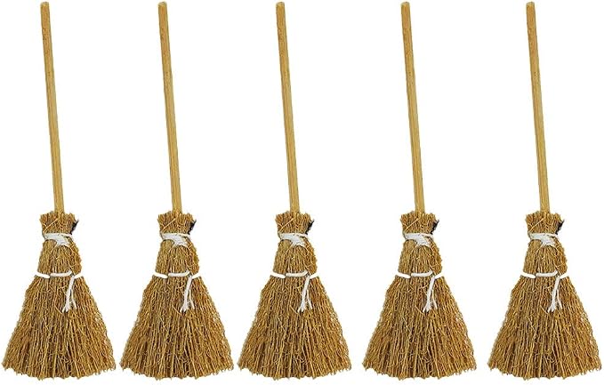 Toyvian Witch Broom Witch Broom 5Pcs Artificial Mini Miniature Props Mini Straw by Toyvian