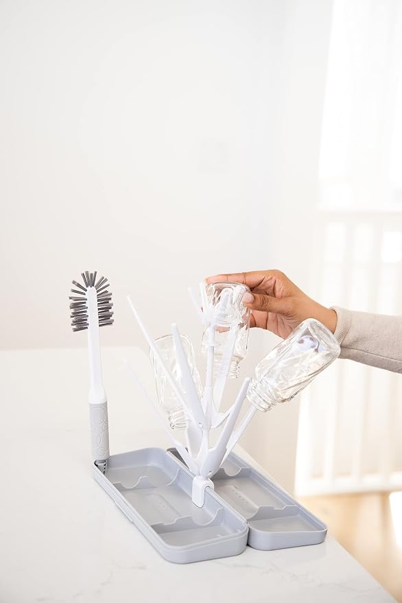 Ubbi On-The-Go Drying Rack and Brush Set, Includes Travel Case and Bottle Brush - Image 6