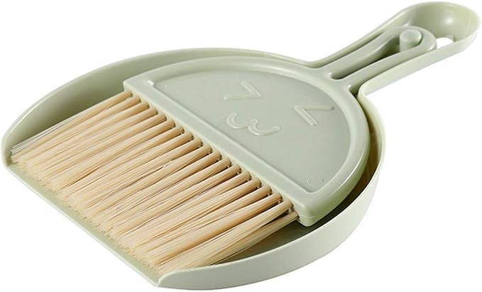 Small Dustpan and Brush kit, Plastic dust Collector by Setaria+Viridis