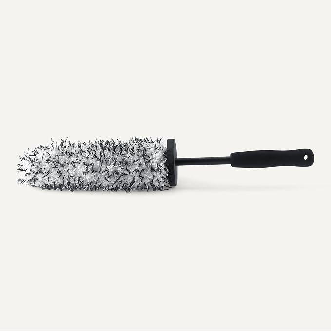 Amazon Basics Microfiber Wheel Cleaner Brush, - Image 3