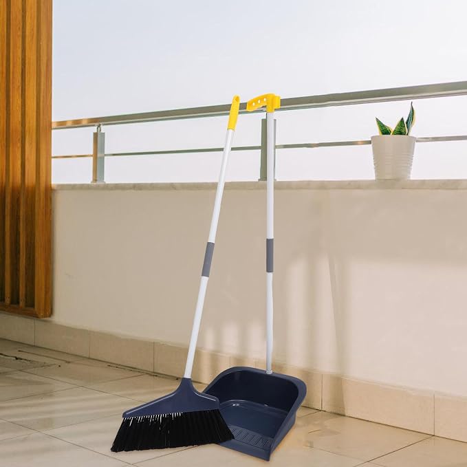 Stand Up Dustpan and Broom Set - Image 7