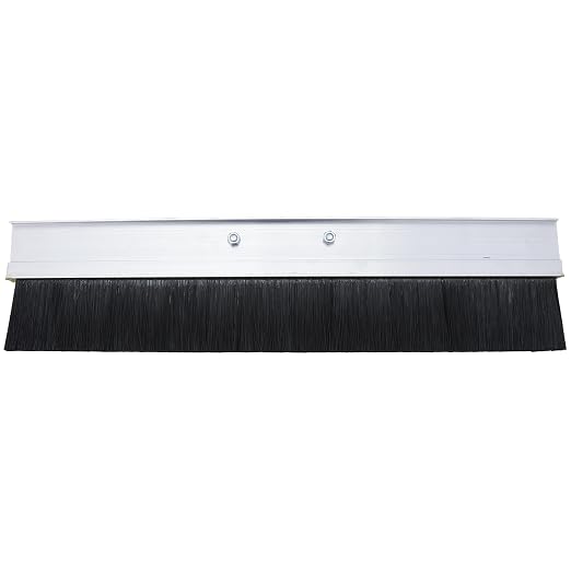 MARSHALLTOWN Aluminum Backed Concrete Broom - Image 4