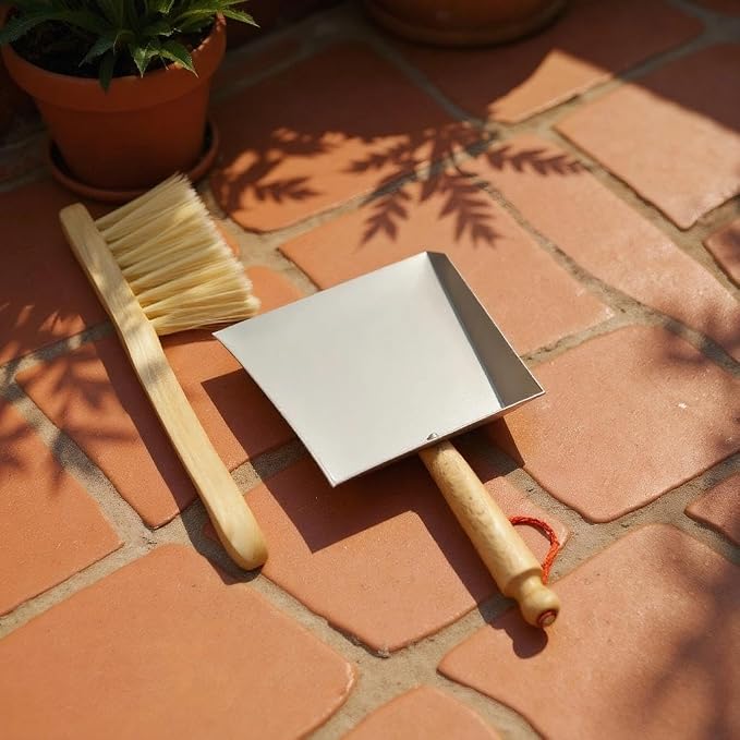 Compact Dust Pan - Image 3