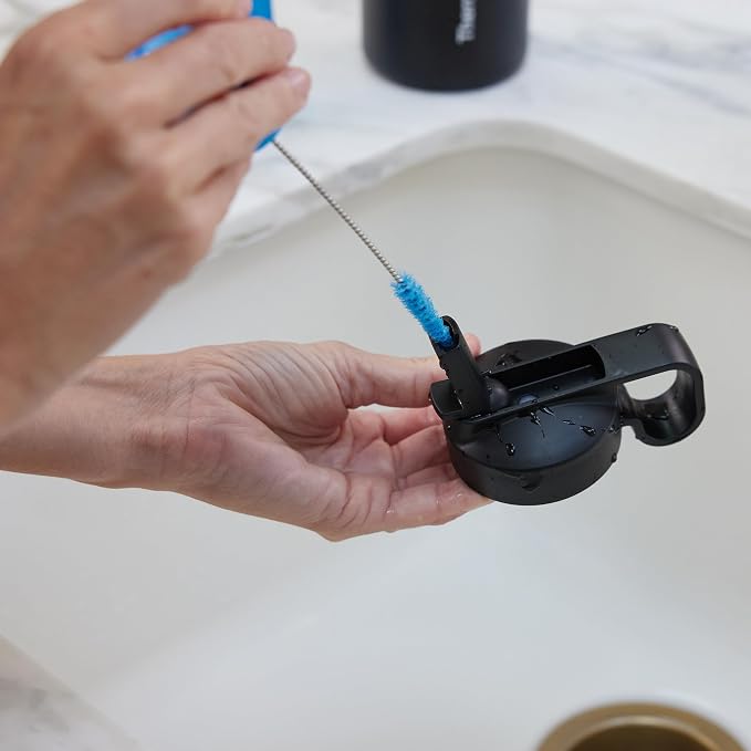 ThermoFlask 2-in-1 Bottle Cleaning Brush - Image 5
