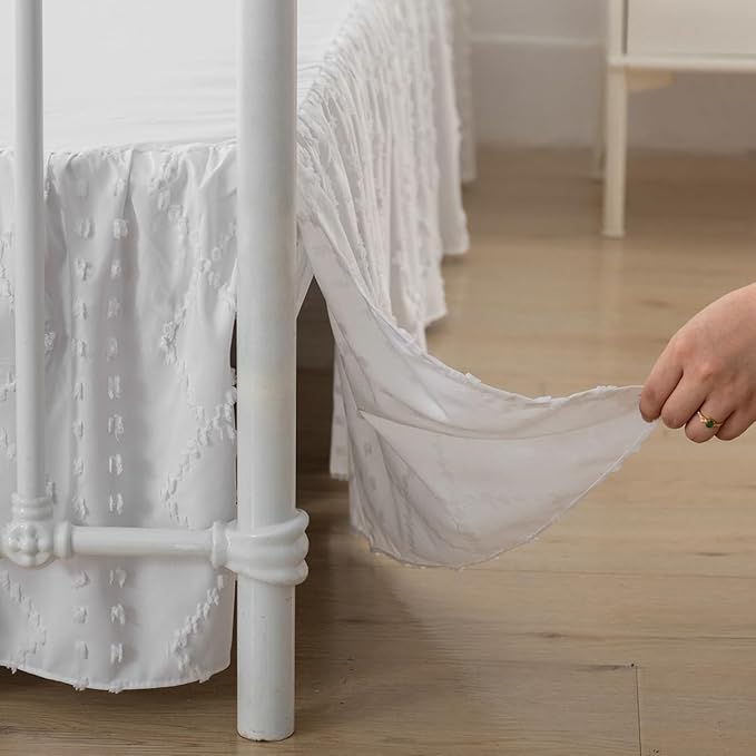 Bed Skirt Queen Size Ruffled Bed Skirt with Split Corners, 18 Inch Drop Dust Ruffle Bed Skirts with Platform, Boho Tufted Shabby Chic Queen Size Bed Skirts, White