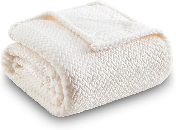 NEWCOSPLAY Super Soft Throw Blanket Ivory Premium Silky Flannel Fleece Leaves Pattern Lightweight Bed Blanket All Season Use (Ivory, Throw(50"x60"))