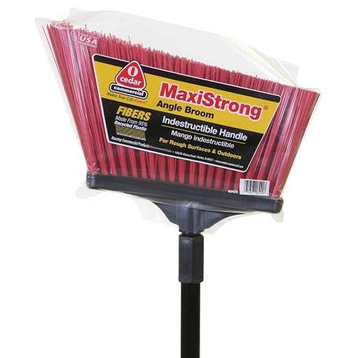 831648 O-Cedar Maxistrong Heavy Duty Angle Broom Black/Red - Image 3