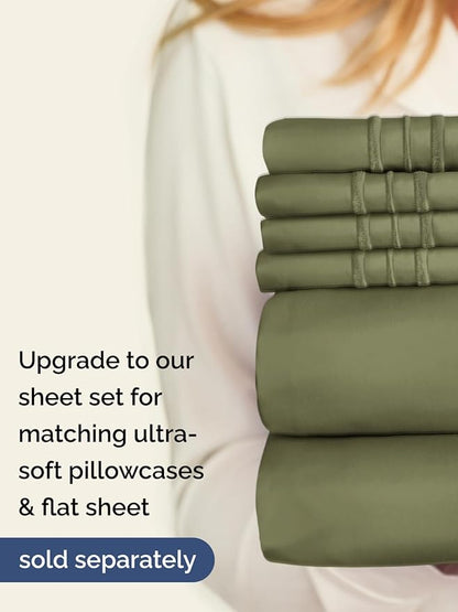 Extra Deep Twin Fitted Sheet - Hotel Luxury Single Fitted Sheet Only - Easily Fits 18 inch to 24 inch Mattress - Ultra Soft, Wrinkle & Fade Free w/Extra Deep Pockets - Breathable & Comfy - Sage Green