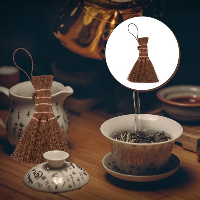 Mini Palm Whisk Broom for Tea Ceremony Small Soft Bristle Cleaning Brush - Image 4