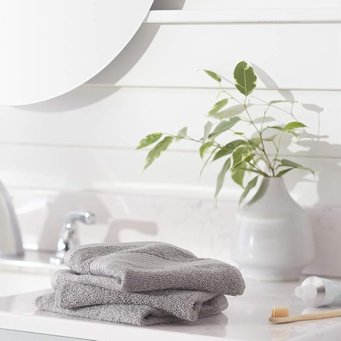 Amazon Basics Cotton Washcloths - Image 6