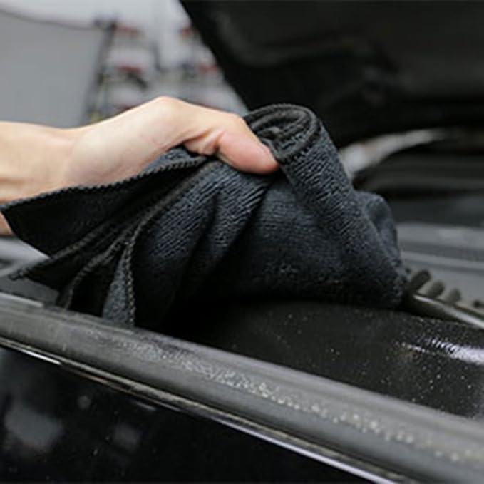 Chemical Guys Workhorse Professional Grade Microfiber Towels - Image 7