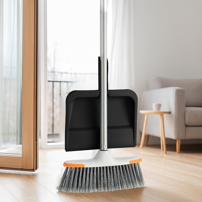 Superio Clip-On Dustpan with Rubber Lip - Image 8