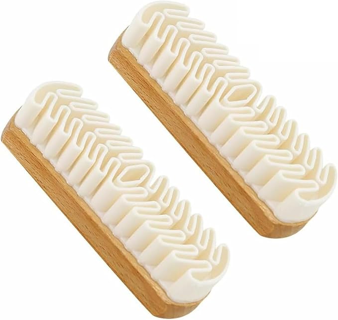 2-in-1 Suede Brush and Eraser, Soft Rubber Shoe Brush & Suede Shoe Cleaner by Unknown