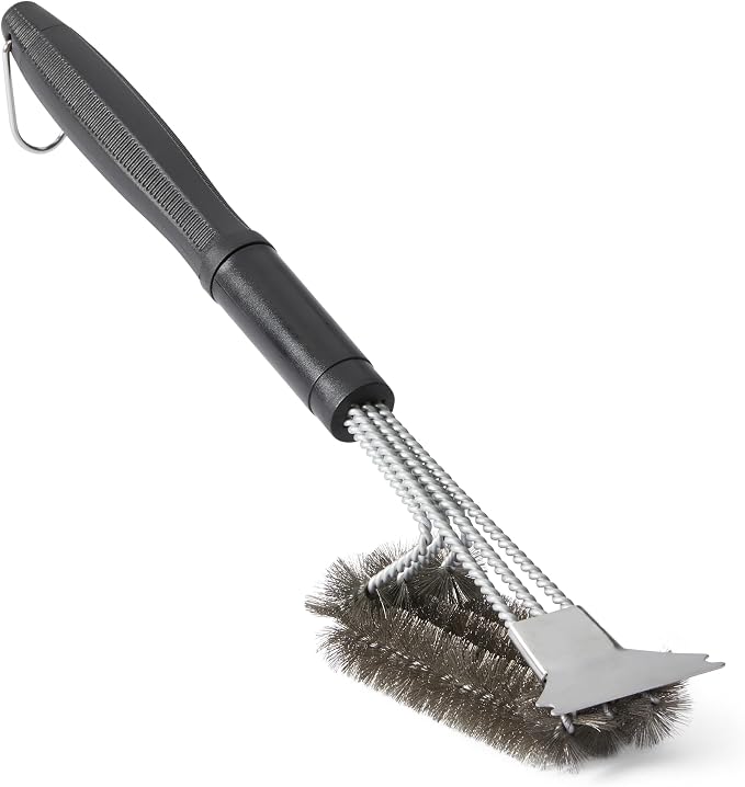 Amazon Basics Grill Brush and Scraper by AmazonBasics