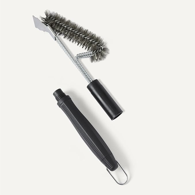 Amazon Basics Grill Brush and Scraper - Image 4