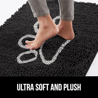 GORILLA GRIP SOAKSTOPPER Dog Door Mat, 48x30 Machine Washable Rug Absorbent Doormat Captures Moisture Mud Dirt, Quick Dry Soft Chenille Entryway Rugs Indoor Entrance Mats for Dog Paws, Black White