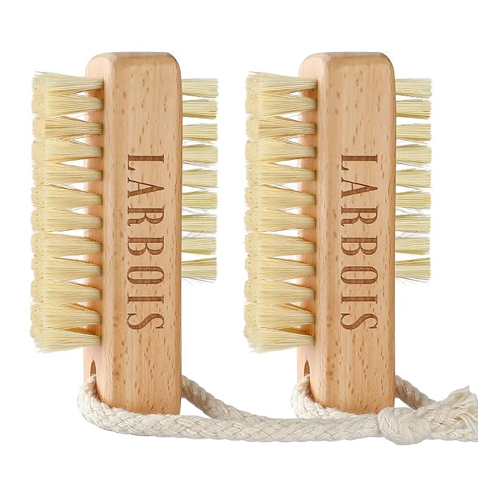 Nail Brush for Cleaning Fingernails by Larbois