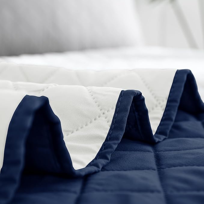 Easy-Going Full/Queen Size Reversible Quilt Set with 1 Quilt and 2 Pillow Shams, Soft Bed Quilt Cover, Water Resistant Lightweight Bedspread, Stain Resistant, Navy/Ivory